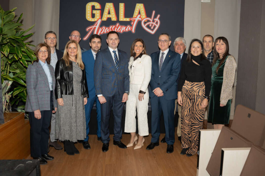 La Germandat dels Cavallers de la Conquesta, convidada d’honor de la XVIII Rompida de la Hora d’Almassora