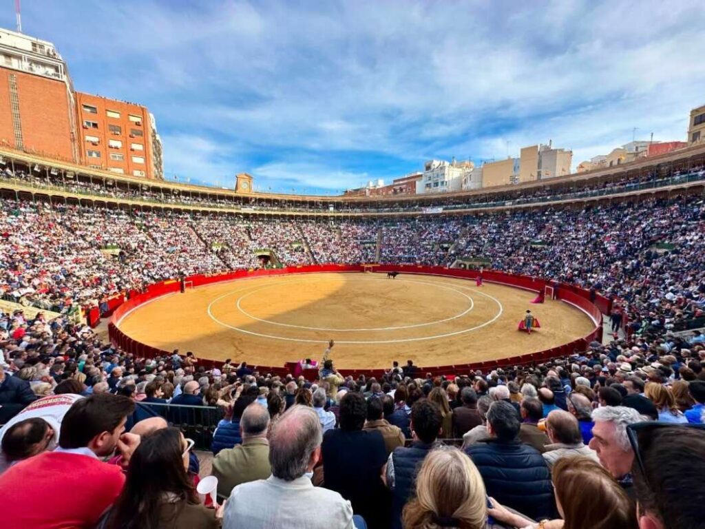 À Punt emetrà en directe les tres grans corregudes de Magdalena i Falles