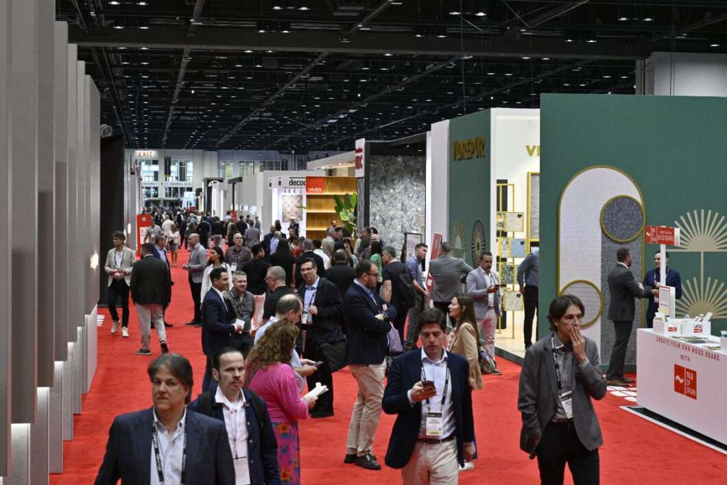 Coverings, españa, italia, sector ceramico,