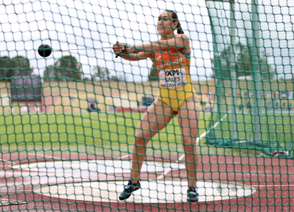 Andrea Sales bate el récord de España Sub23 de martillo. Facsa Playas
