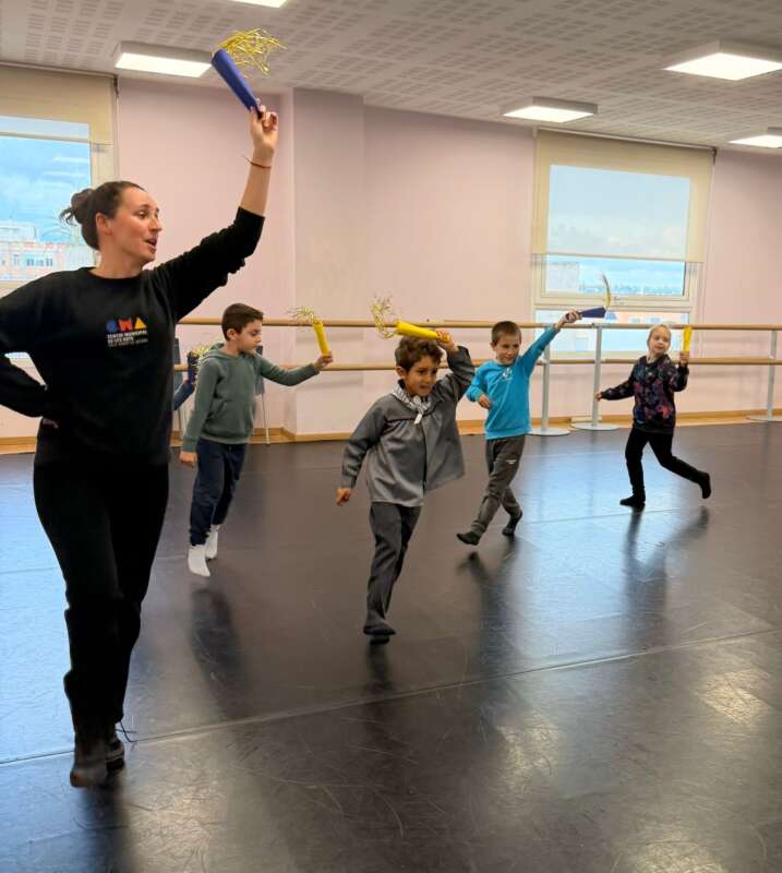 Burriana impulsa un taller interartístic infantil pels 20 anys del Jardí Artístic