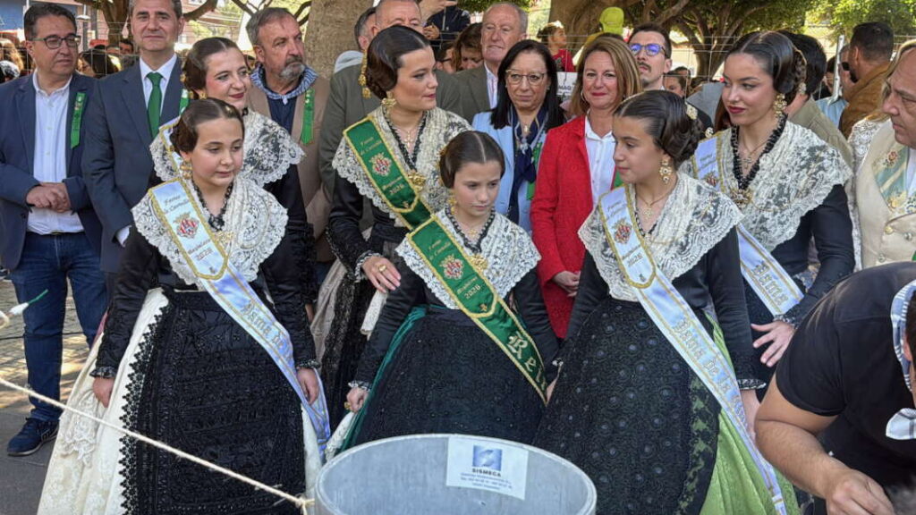 ambiente previo mascletà Global Focs Magdalena 2026