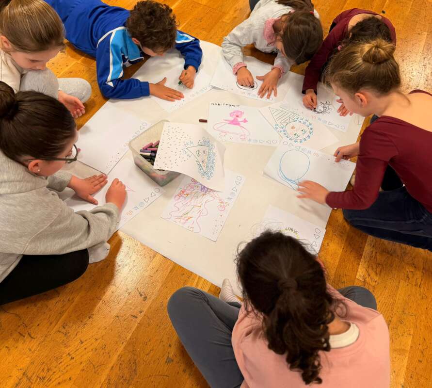 Burriana impulsa un taller interartístic infantil pels 20 anys del Jardí Artístic