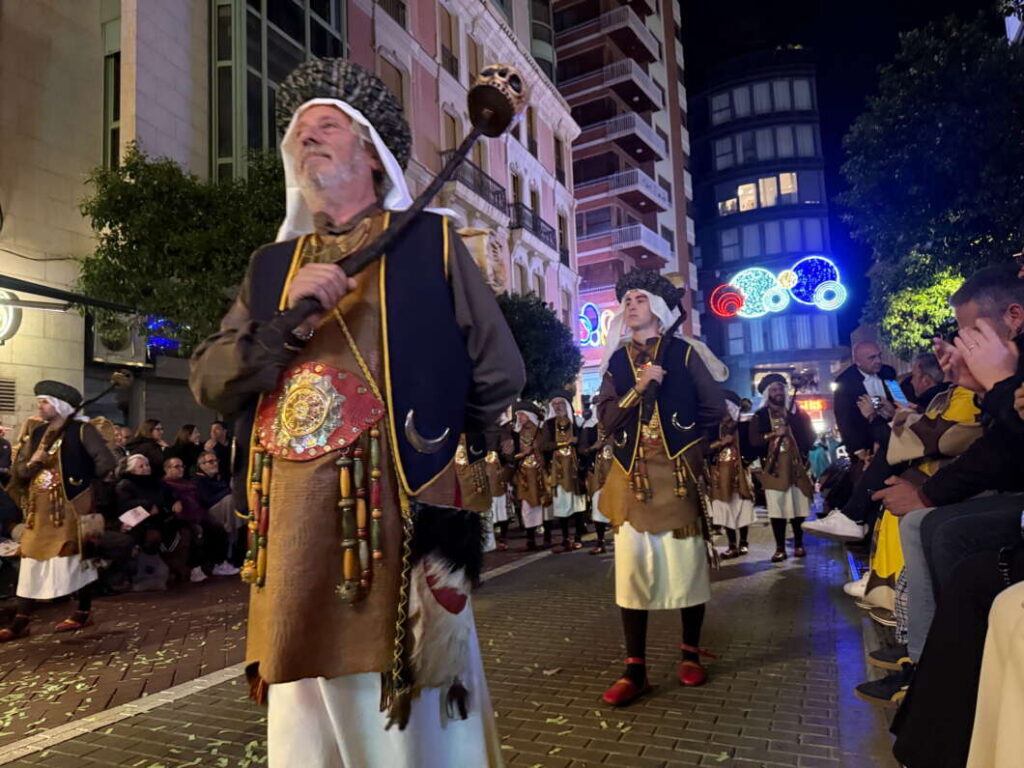 Desfile de Moros y cristianos 50 aniversario Moros d'Alqueria Magdalena 2026