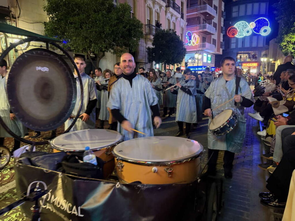 Desfile de Moros y cristianos 50 aniversario Moros d'Alqueria Magdalena 2026