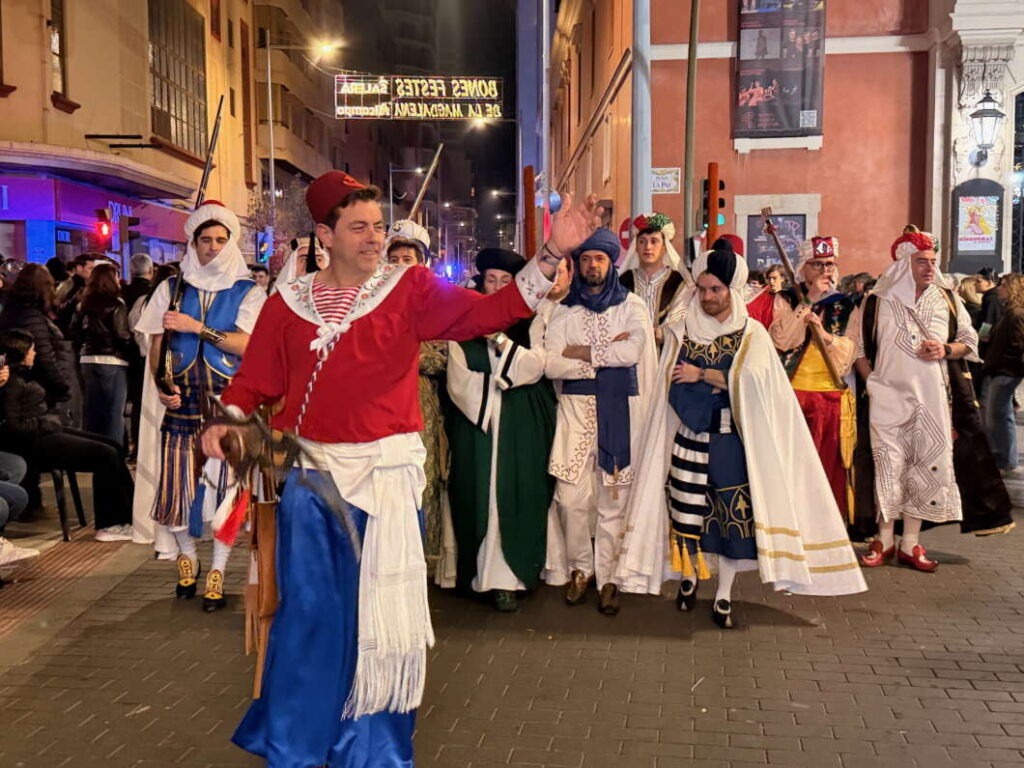 Desfile de Moros y cristianos 50 aniversario Moros d'Alqueria Magdalena 2026