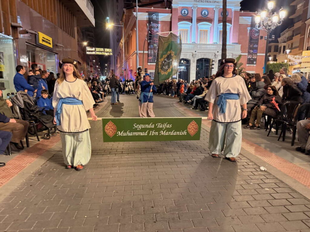Desfile de Moros y cristianos 50 aniversario Moros d'Alqueria Magdalena 2026