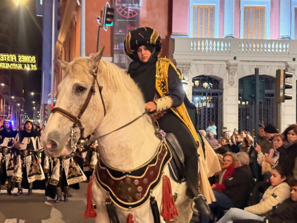 Desfile de Moros y cristianos 50 aniversario Moros d'Alqueria Magdalena 2026