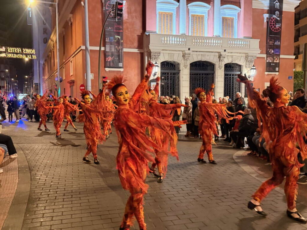 Desfile de Moros y cristianos 50 aniversario Moros d'Alqueria Magdalena 2026