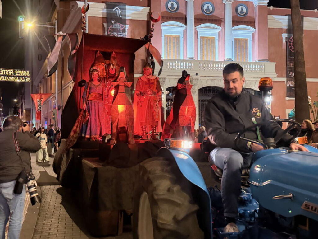 Desfile de Moros y cristianos 50 aniversario Moros d'Alqueria Magdalena 2026