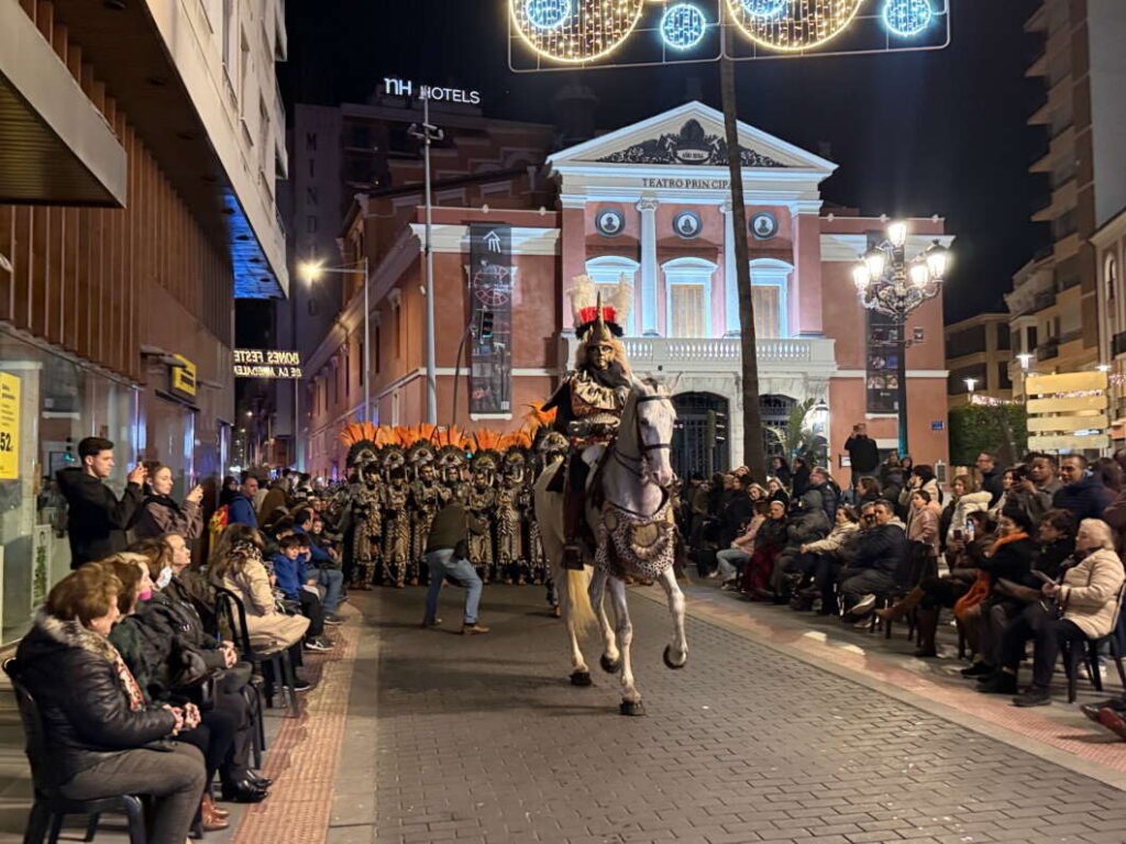 Desfile de Moros y cristianos 50 aniversario Moros d'Alqueria Magdalena 2026