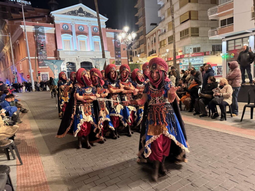 Desfile de Moros y cristianos 50 aniversario Moros d'Alqueria Magdalena 2026