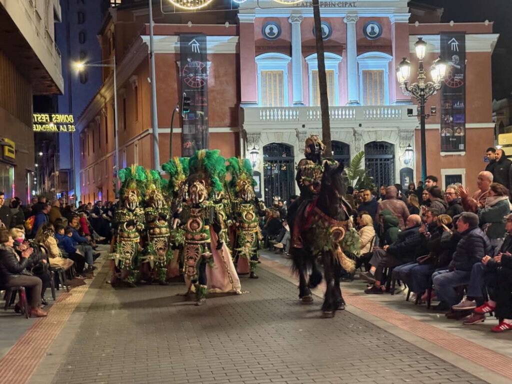 Desfile de Moros y cristianos 50 aniversario Moros d'Alqueria Magdalena 2026