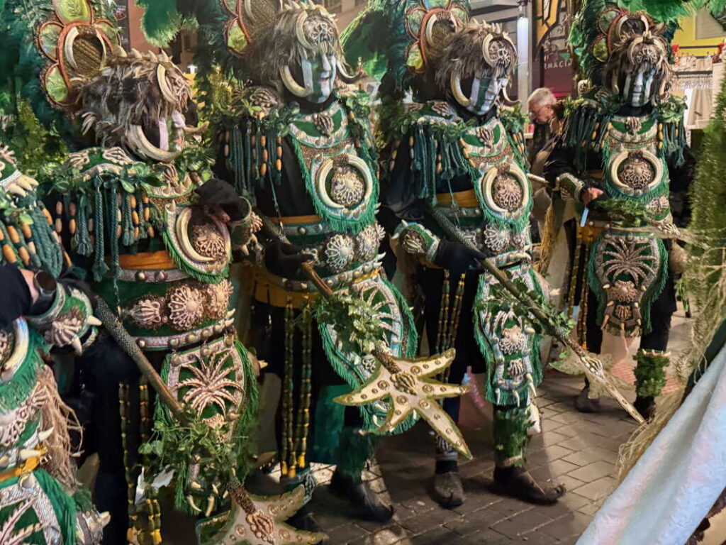Desfile de Moros y cristianos 50 aniversario Moros d'Alqueria Magdalena 2026