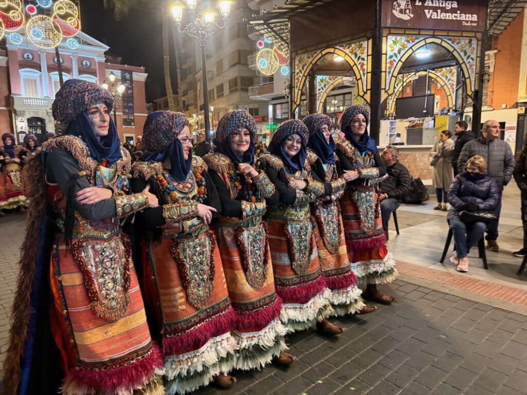 Desfile de Moros y cristianos 50 aniversario Moros d'Alqueria Magdalena 2026