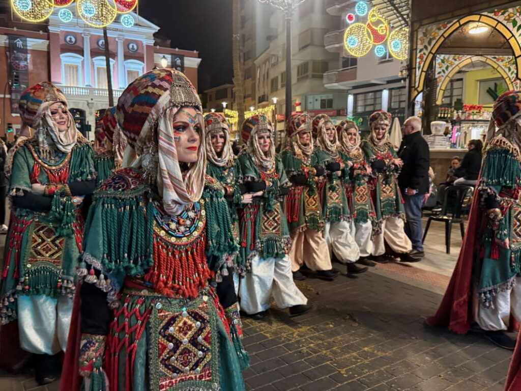 Desfile de Moros y cristianos 50 aniversario Moros d'Alqueria Magdalena 2026