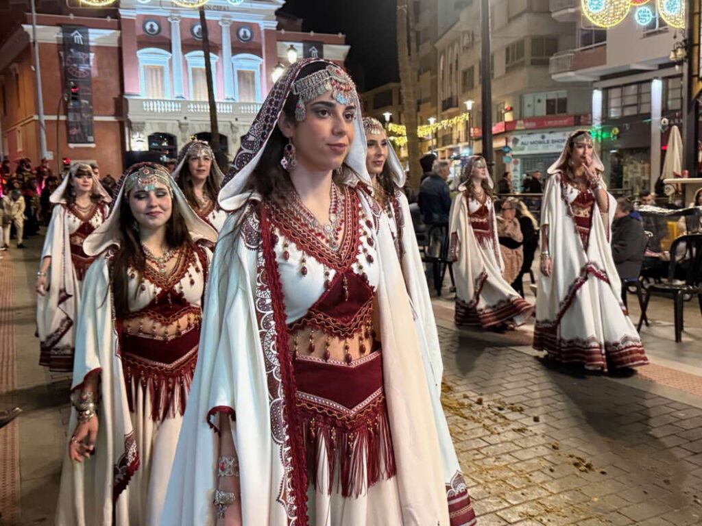 Desfile de Moros y cristianos 50 aniversario Moros d'Alqueria Magdalena 2026
