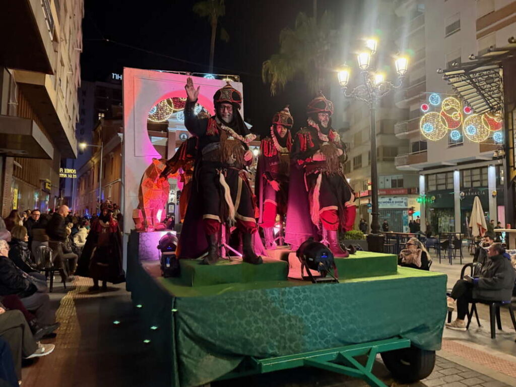 Desfile de Moros y cristianos 50 aniversario Moros d'Alqueria Magdalena 2026