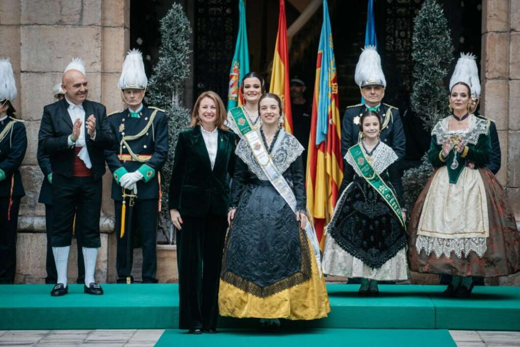 Recepcióna las delegaciones y concesión distinciones Magdalena 2026