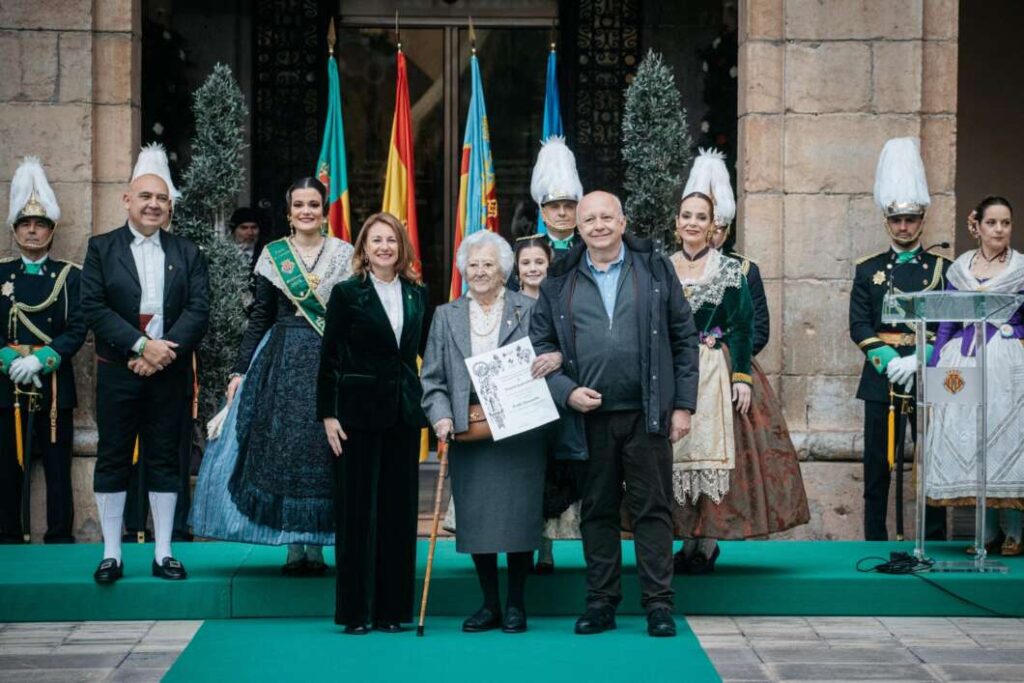 Recepcióna las delegaciones y concesión distinciones Magdalena 2026