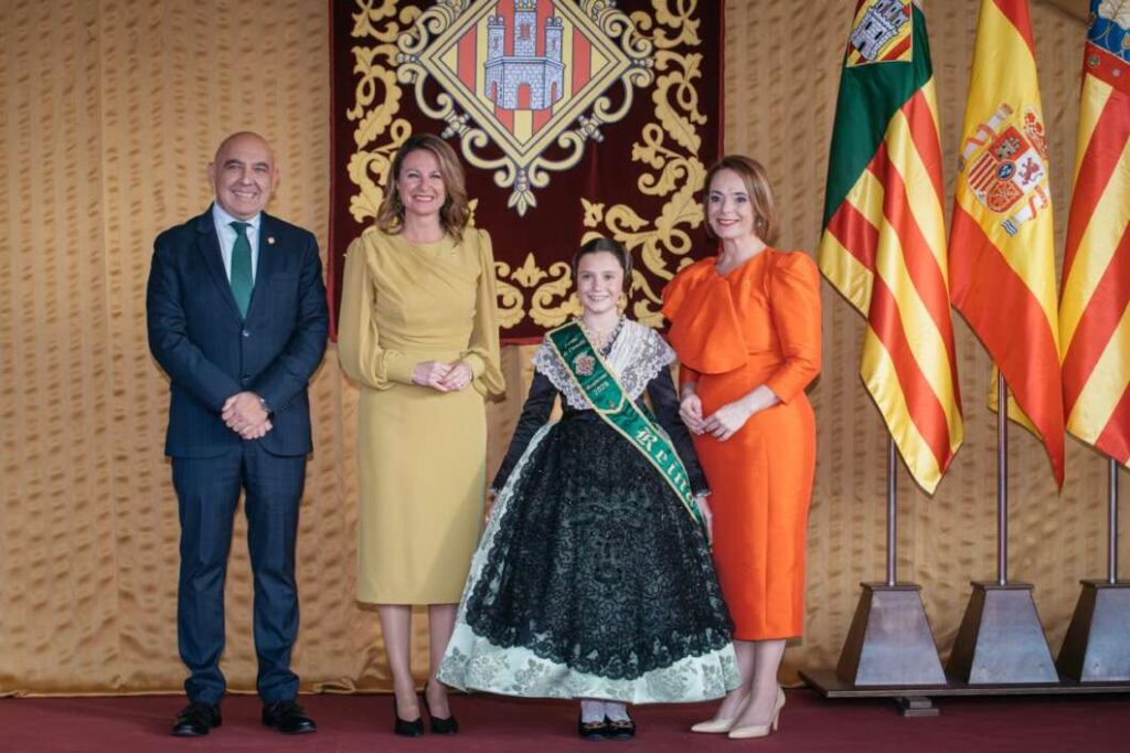 Galanía de la reina infantil Castellón 2026 Ana Colón