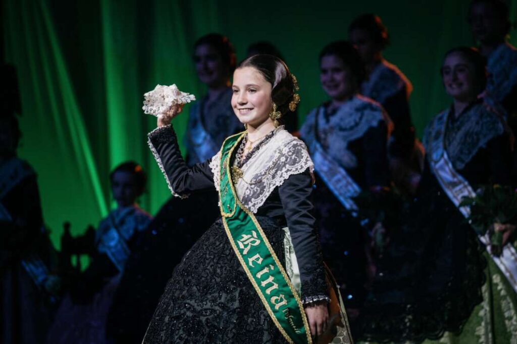 Galanía de la reina infantil Castellón 2026 Ana Colón