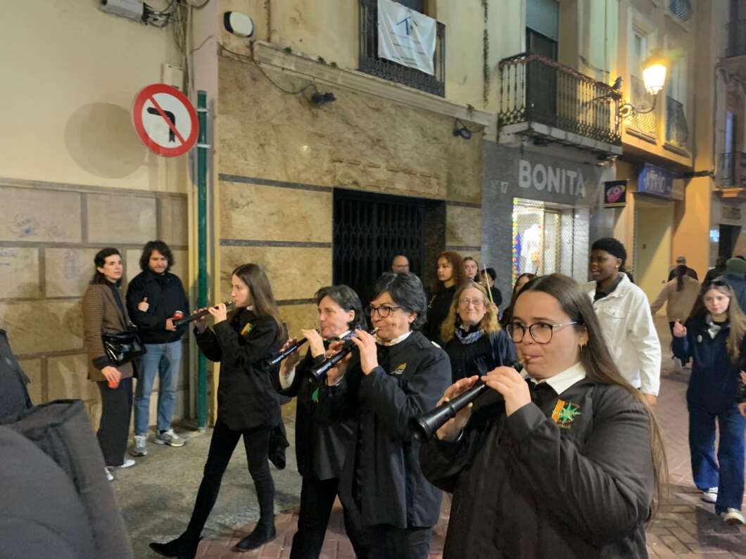 PAsacalle participantes homenaje a la Dolçaina y el Tabal. Magdalena 2026