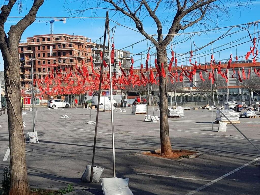 Magdalena 2026. Preparativos de la Mascletá de Pirotecnia Alto Palancia 120326