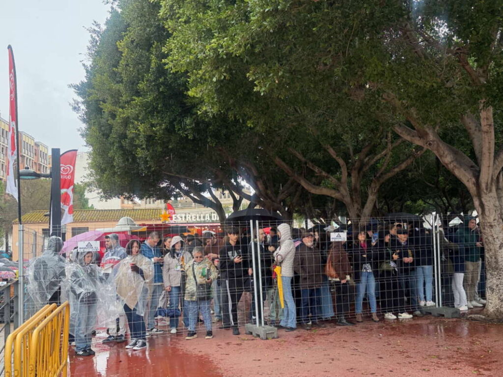 Mascletà inaugural de las Fiestas de la Magdalena 2026 disparada por Mediteerráneo