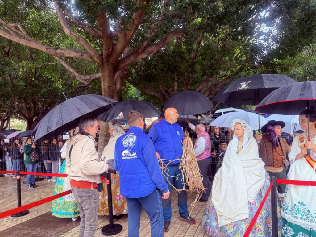 Mascletà inaugural de las Fiestas de la Magdalena 2026 disparada por Mediteerráneo