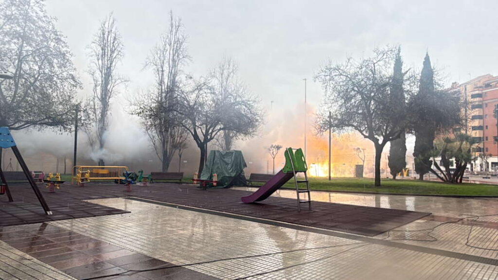 Mascletá de Mediterràneo inaugura las Fiestas de la Magdalena 2026