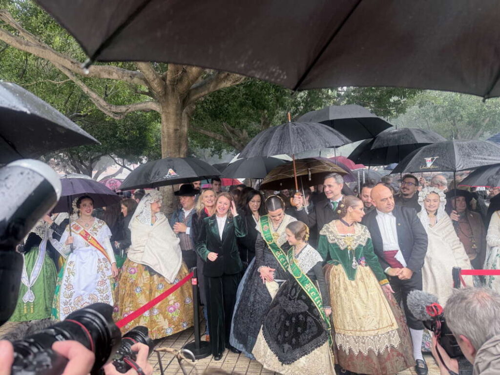 Mascletá de Mediterràneo inaugura las Fiestas de la Magdalena 2026