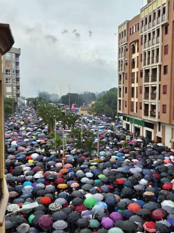 Mascletá de Mediterràneo inaugura las Fiestas de la Magdalena 2026