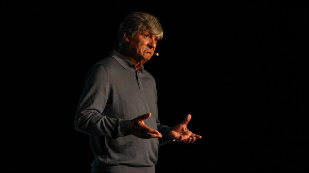 Toni Nadal inaugura 'Onda Inspira' y destaca la disciplina y el liderazgo como claves del éxito