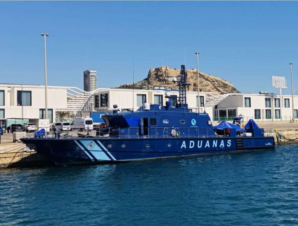 Peregrino III patrullero de Altura de Aduanas