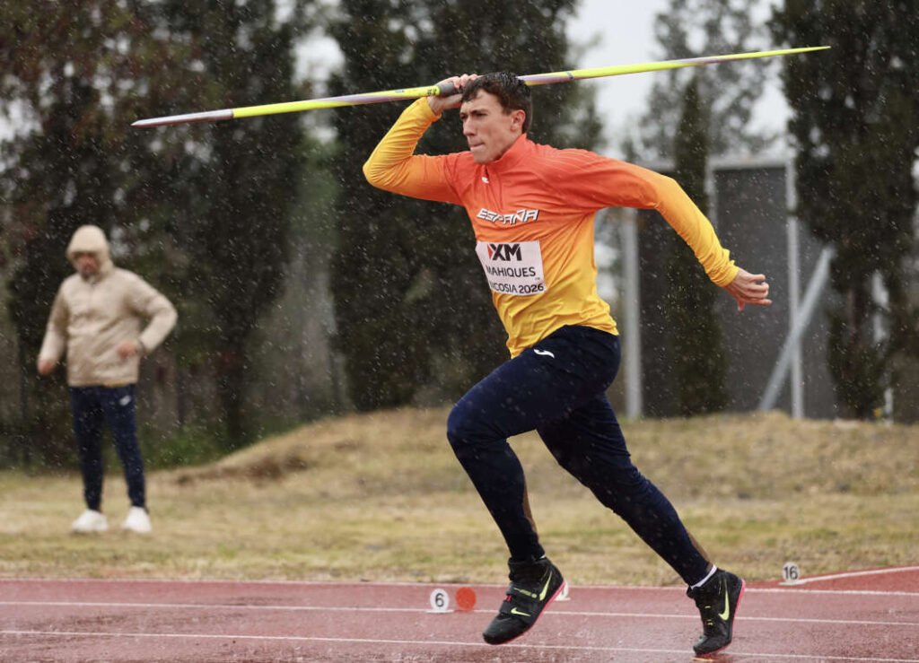 Rafa Mahiques logra bronce en jabalina. atletismo Facsa Playas