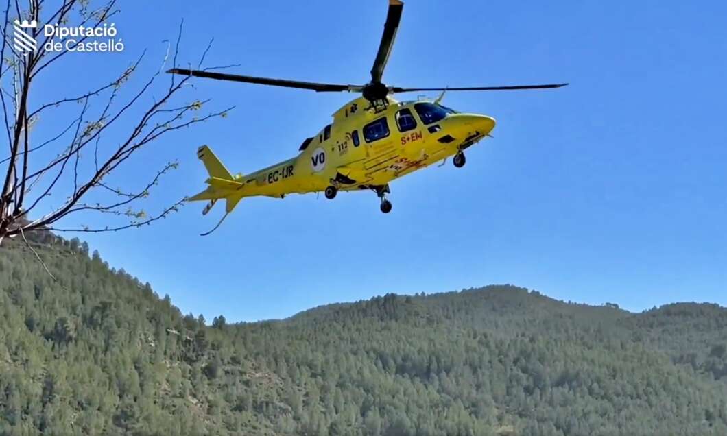 Rescate de una mujer lesionada en Montanejos. Consorcio Provincial de Bomberos con helicóptero