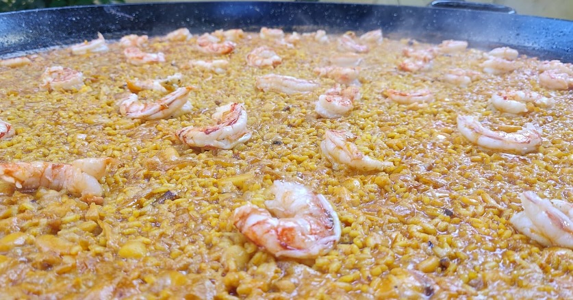 Épico comienzo de las fiestas de la Magdalena en Lino Restaurant