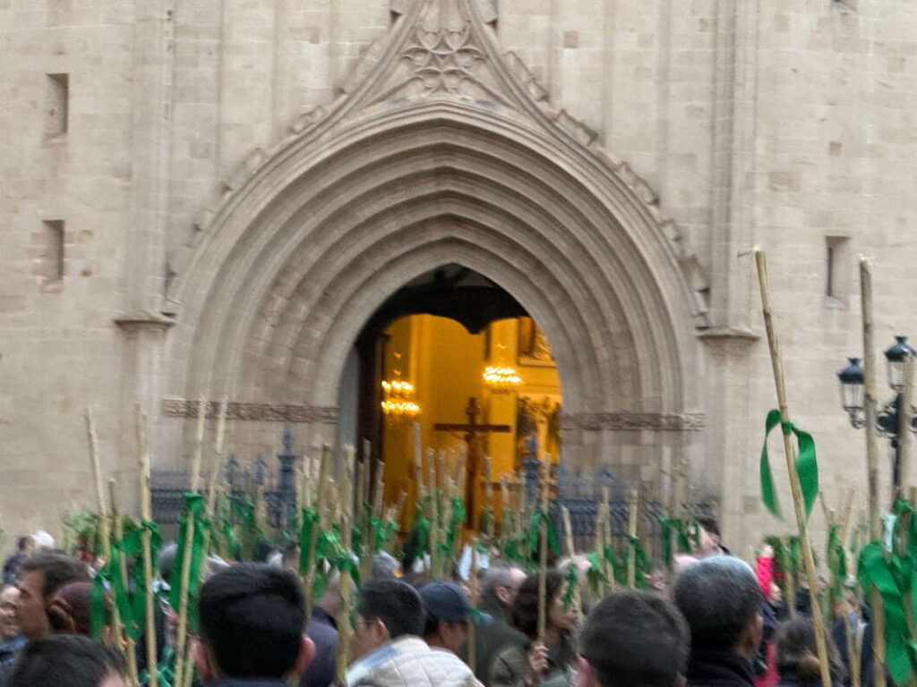Salida de la Romeria de les Canyes 2026