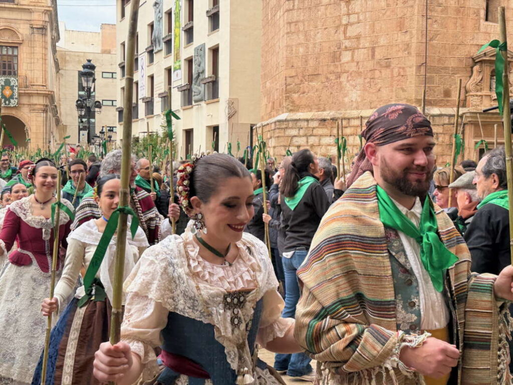 Salida de la romeria de les Canyes Magdalena 2026
