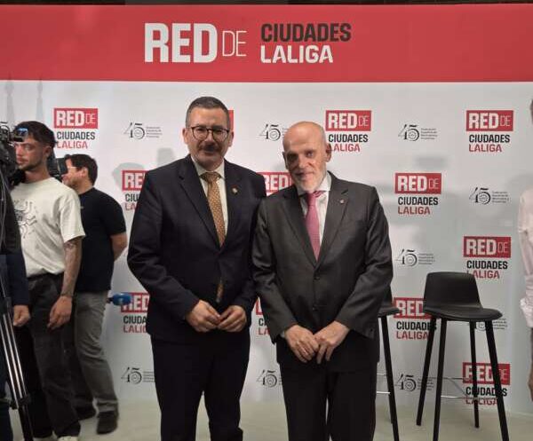 Diego Vila y Javier Tebas Vila-real Xarxa Ciutats de LaLiga