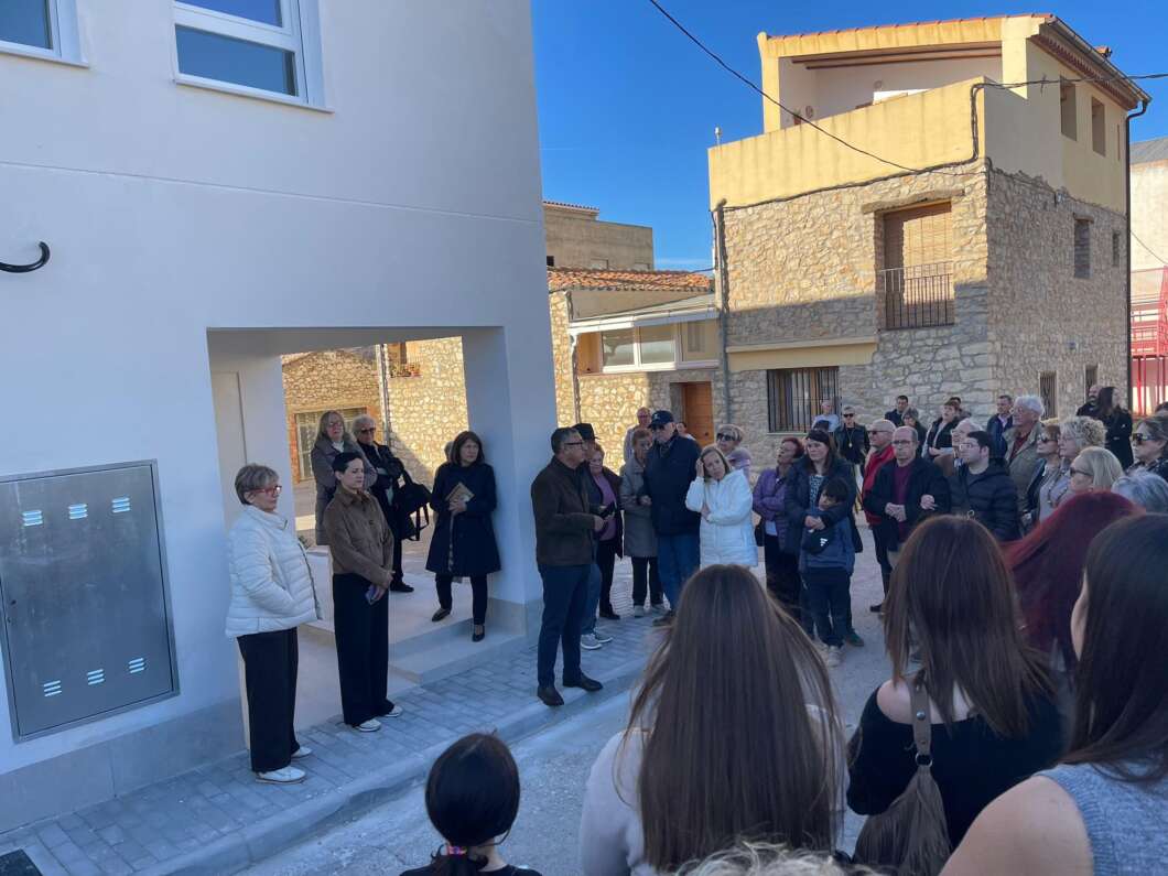Inauguració vivendes socials de Tírig