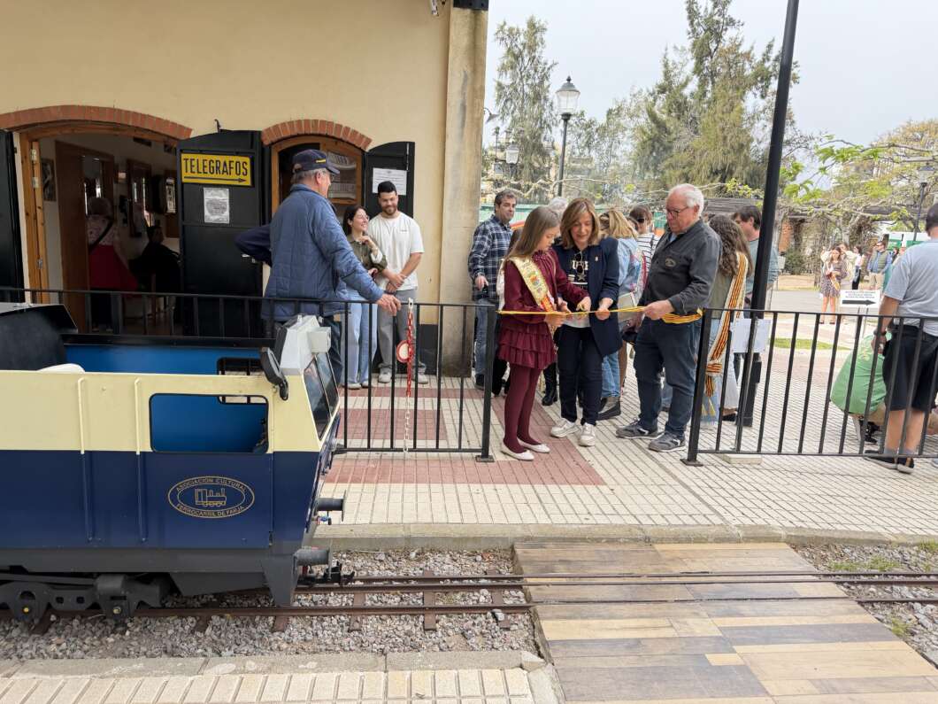 Benicàssim reúne a aficionados de toda España en el XXII Encuentro de Trenes a Escala Tripulados