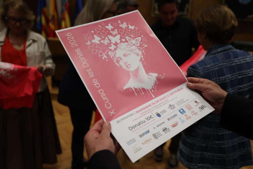 Burriana impulsa la X Cursa de les Dones amb un cartell solidari de Juan Poré