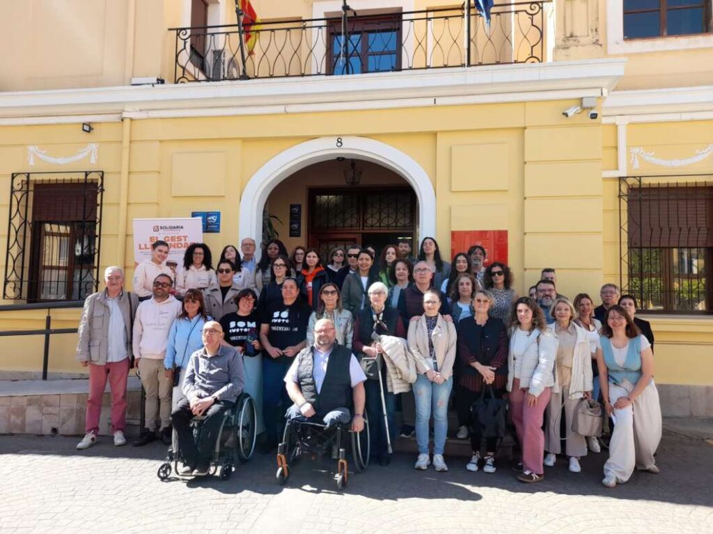 Presentación de la campaña X solidaria para l renta 