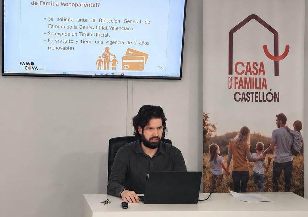 La Casa de la Familia de Castellón acoge una charla sobre familias monoparentales