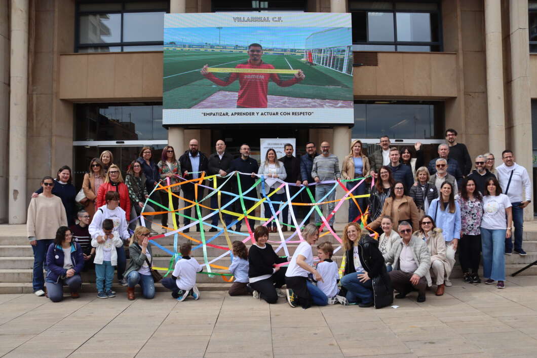 Vila-real conmemora el Dia Mundial del Autisme