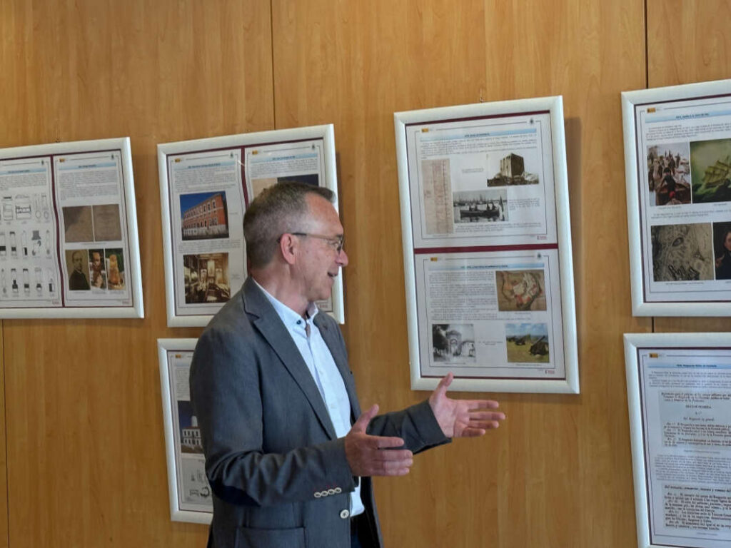 Escala a Castelló, exposición Castellón y la mar 090426