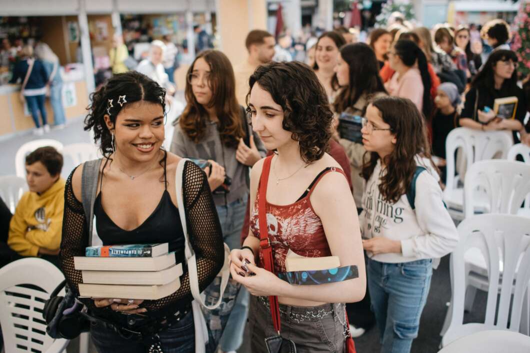 Castellón inaugura una Fira del Llibre histórica con Eloy Moreno y Joana Marcús