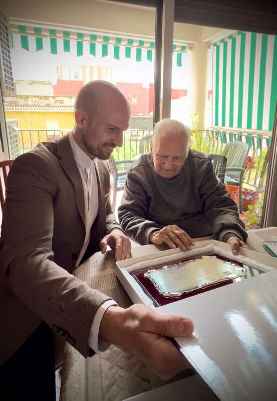 Homenaje a Henri Bouché como director de la UNED